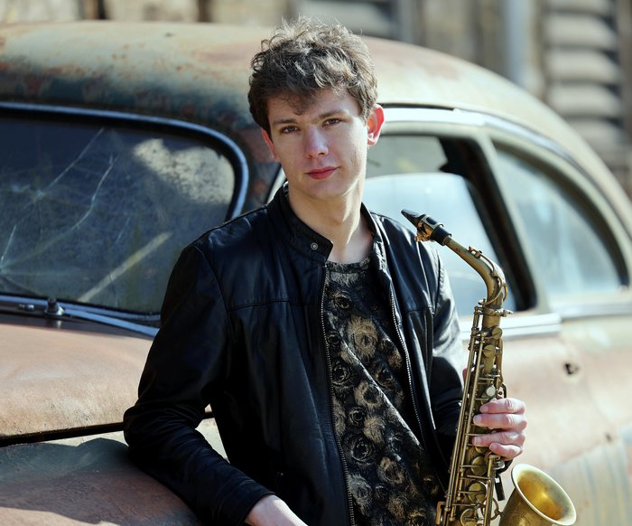 Portraitfoto Jakob Manz